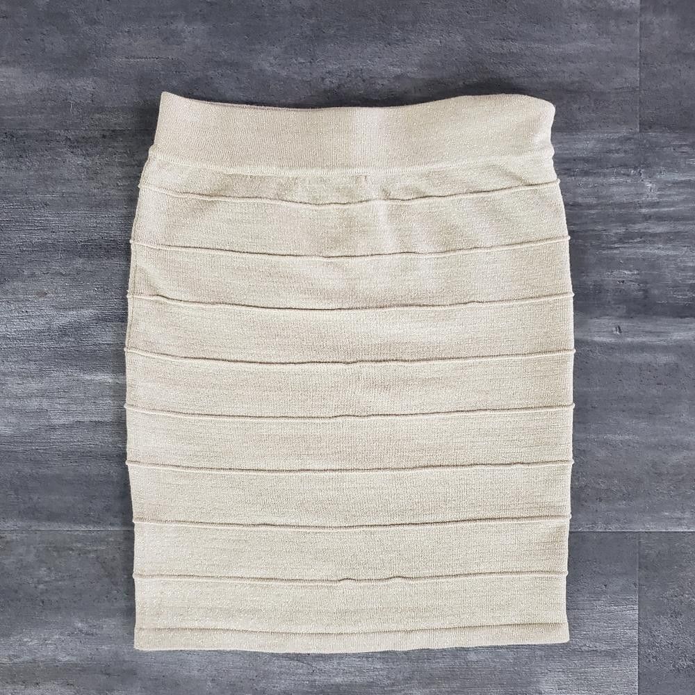 Forever 21 Gold Shimmer F21 High Waisted Mini Size 28" / US 6 / IT 42 - 1 Thumbnail