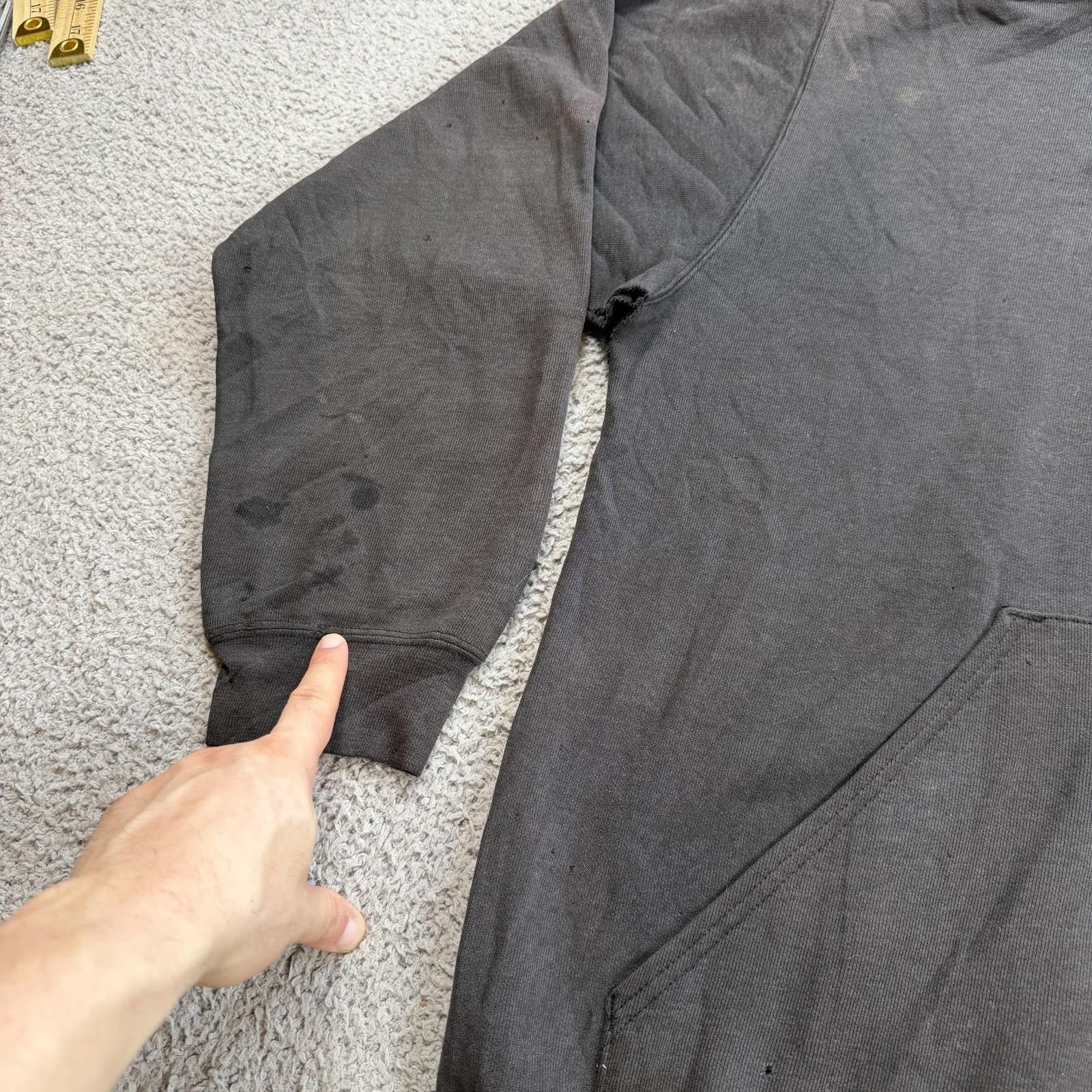 Carhartt Carhartt Hoodie Distressed Beater Faded Black Workwear L Size US L / EU 52-54 / 3 - 9 Thumbnail