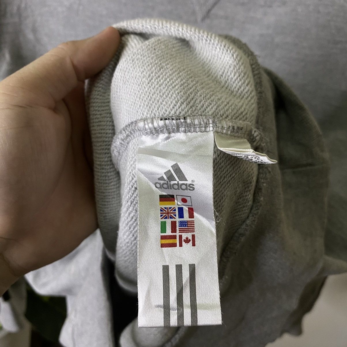 Adidas × Vintage Vintage 2006 Adidas Spell Out Sweatshirt Size US M / EU 48-50 / 2 - 5 Thumbnail