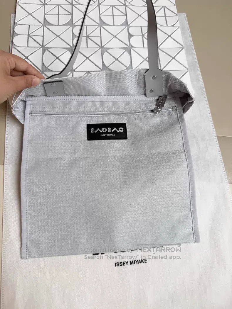 Issey Miyake Issey Miyake White Hollow-out Handbag Size ONE SIZE - 3 Thumbnail
