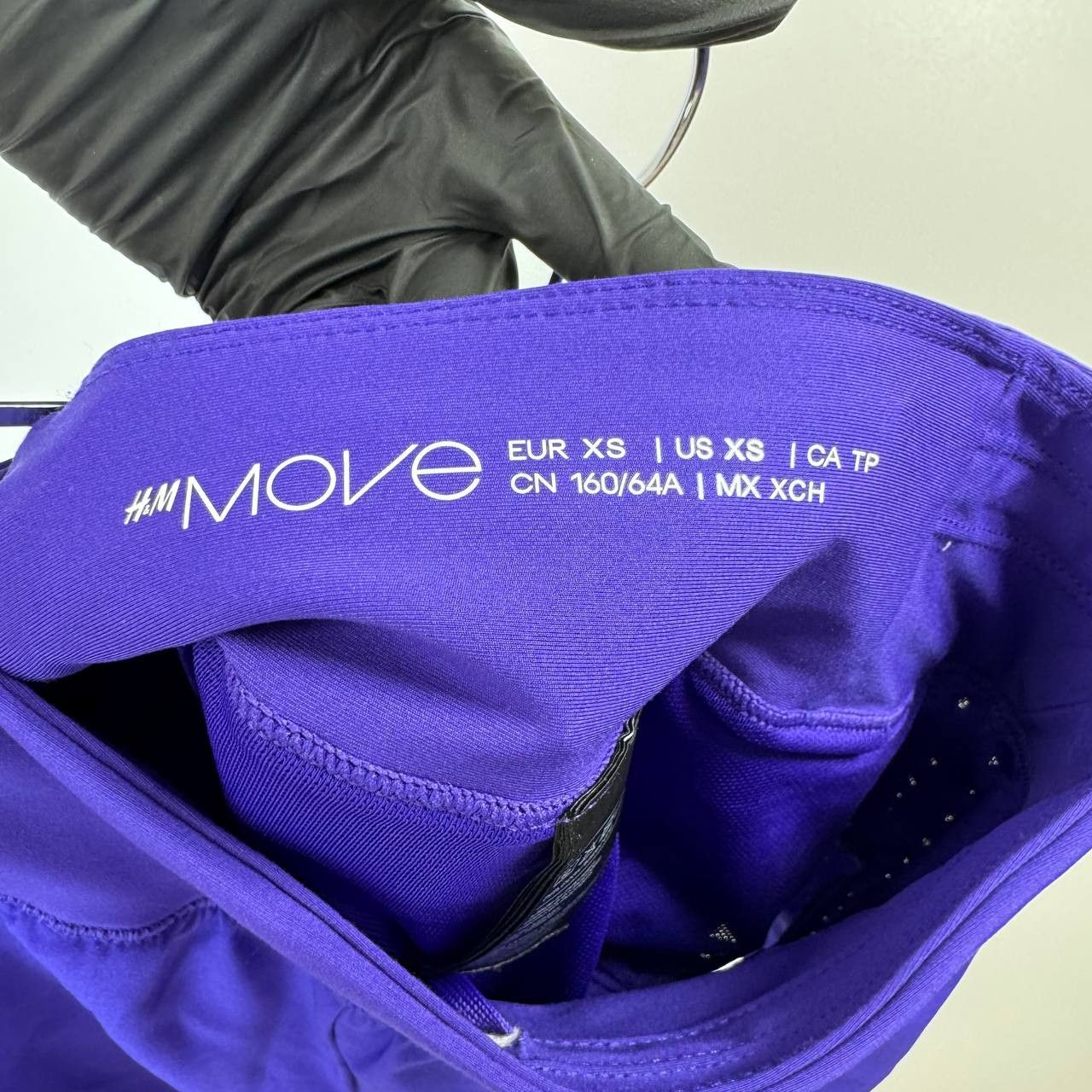 H&M H&M Move Womens Purple Running Shorts Athletic Gym Size XS Size 38" / US 16 / IT 52 - 4 Thumbnail