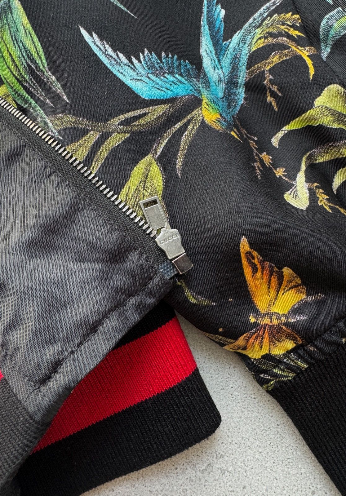 Gucci Men's GUCCI Silk Bomber Jacket Jungle Print size 50 M Size US M / EU 48-50 / 2 - 11 Thumbnail
