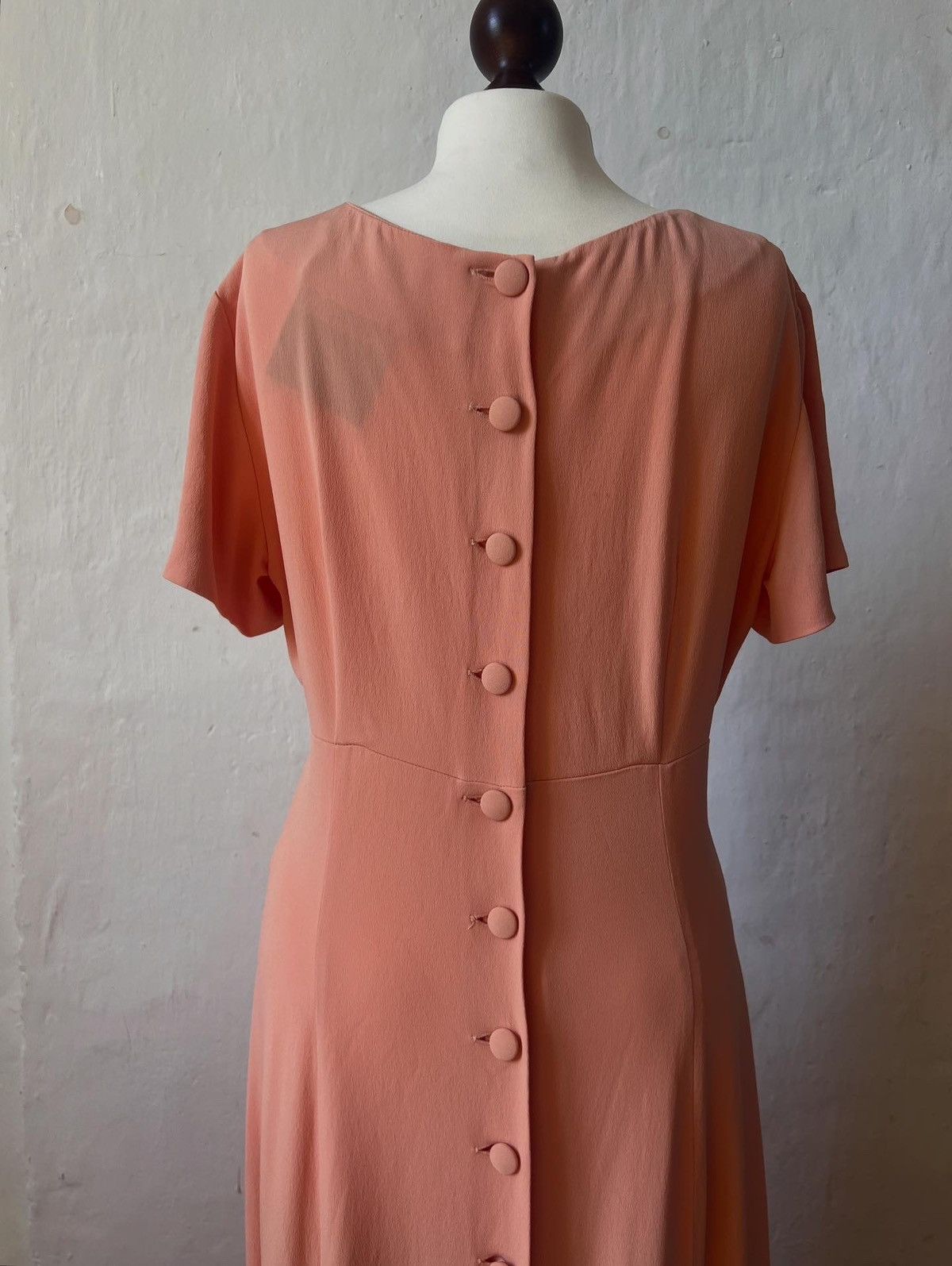 Moschino 1990s Franco Moschino Couture maxi dress gown peach silk Size S / US 4 / IT 40 - 9 Thumbnail