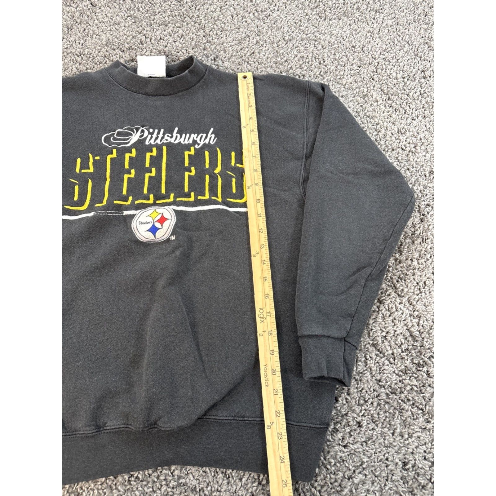 Logo 7 VINTAGE Pittsburgh Steelers Sweatshirt Men M Black 90s Logo Athletic Pullover Fleece Graphic Spellout Size US M / EU 48-50 / 2 - 2 Thumbnail