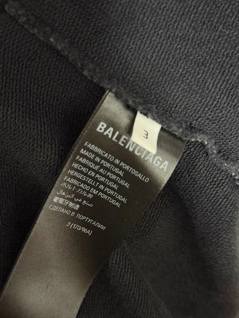 Balenciaga Balenciaga Chain Logo Washed Sweatshirt Size US L / EU 52-54 / 3 - 4 Thumbnail