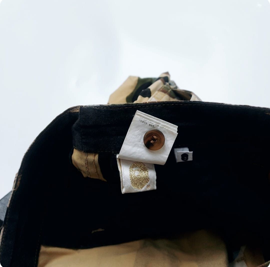 Bape BAPE 1st Camo Camo Yellow Short Pants Size US 31 - 14 Thumbnail