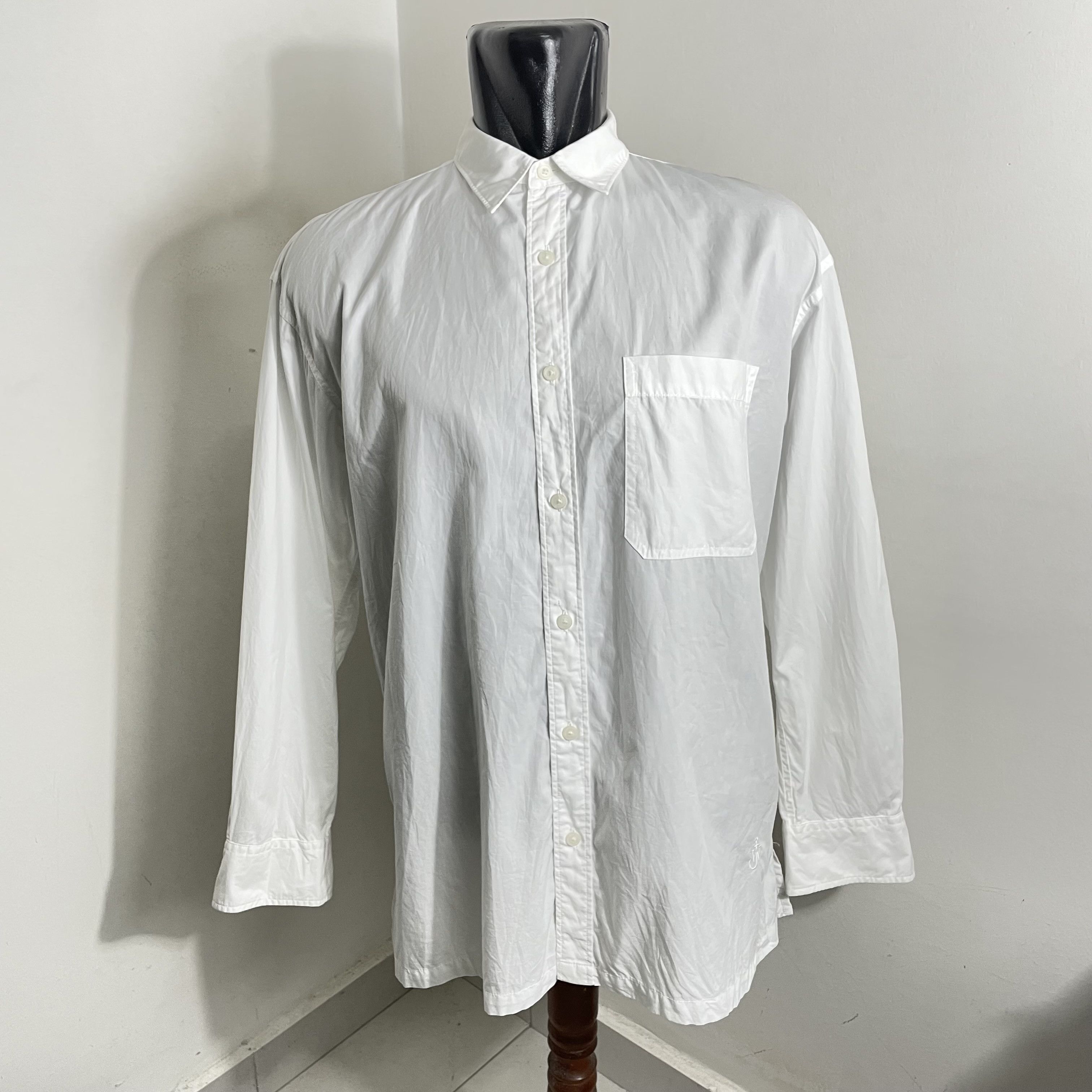 JW Anderson × Japanese Brand × Uniqlo ⭐️SALE⭐️ [L] JW ANDERSON UNIQLO SHIRT Size US L / EU 52-54 / 3 - 1 Thumbnail