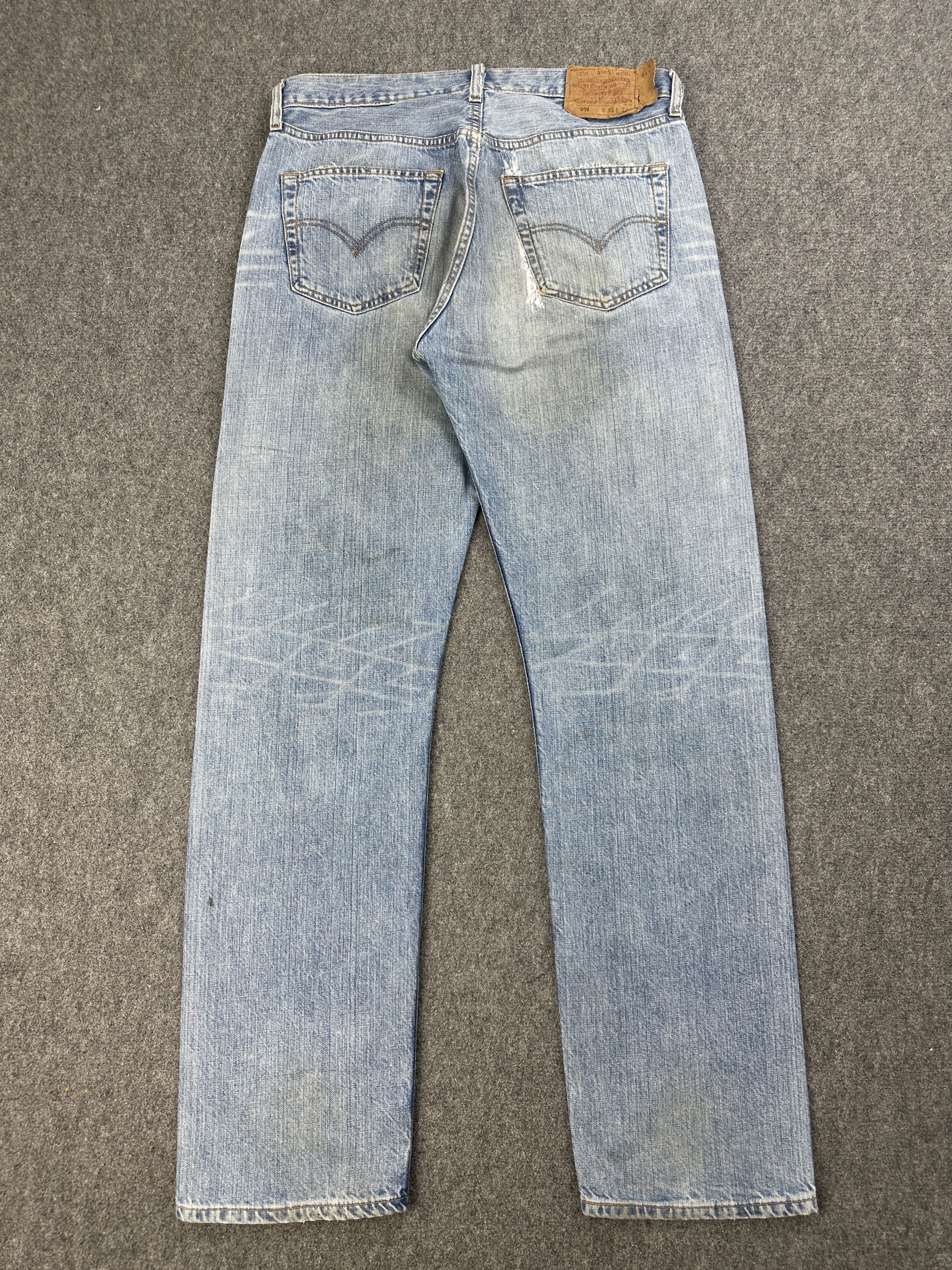 Levi's Vintage Distressed Levis 501 Faded Blue Jeans 32x32 S0046 Size US 32 / EU 48 - 3 Thumbnail