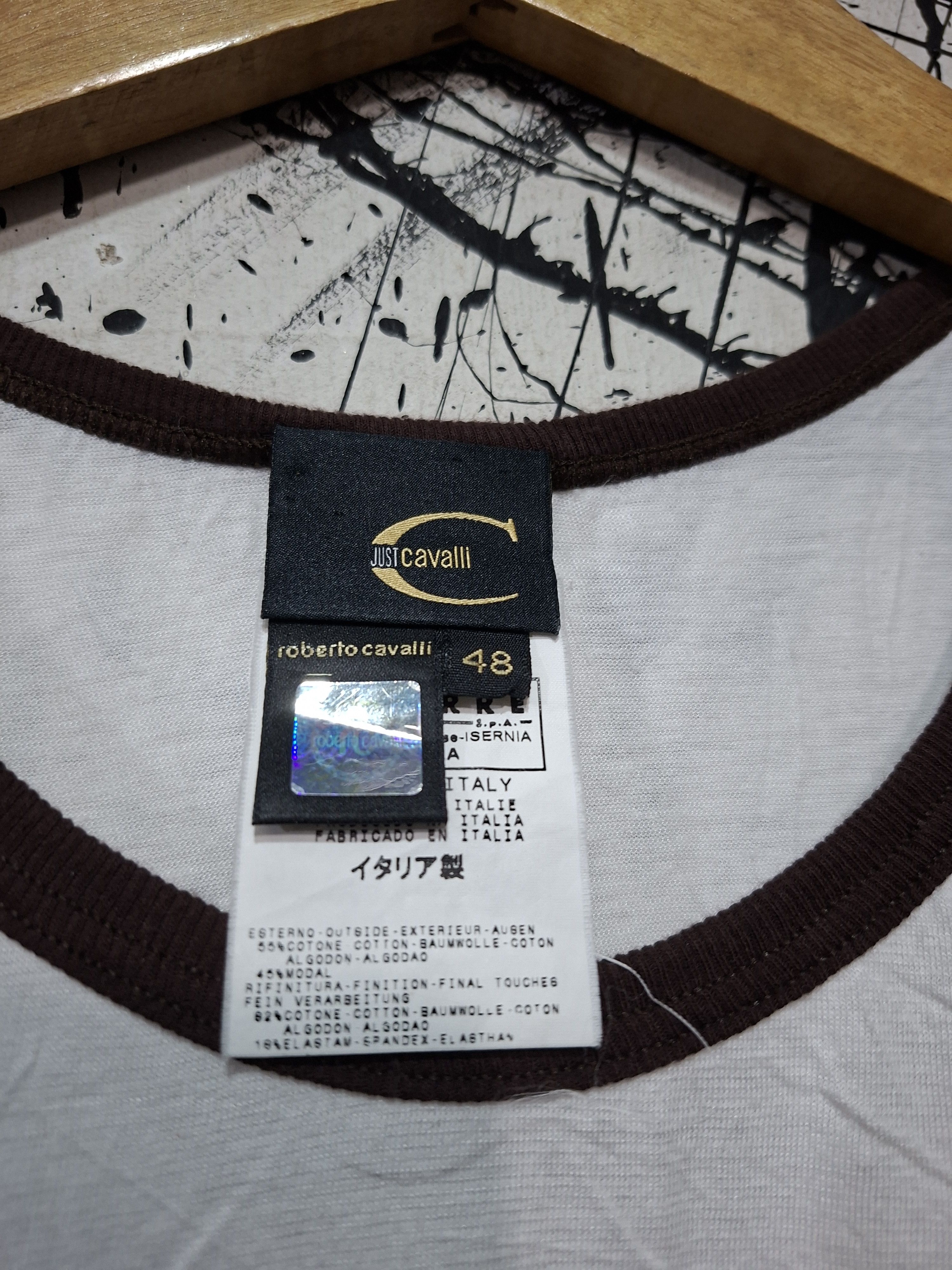 Roberto Cavalli ROBERTO CAVALLI GRAPHIC PRINT TANK TOP Size US M / EU 48-50 / 2 - 4 Thumbnail
