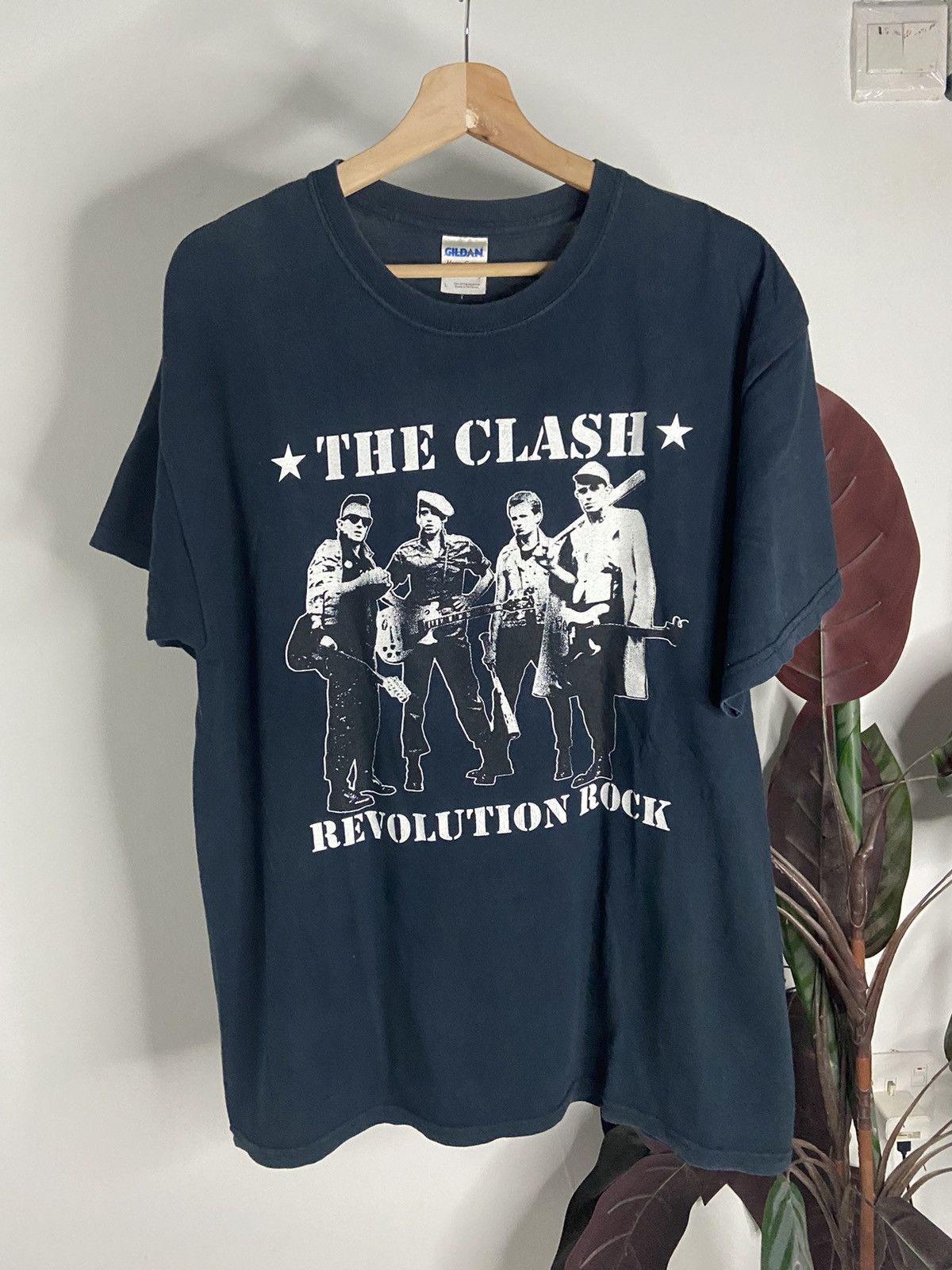 VINTAGE THE CLASH REVOLUTION ROCK😊❤️