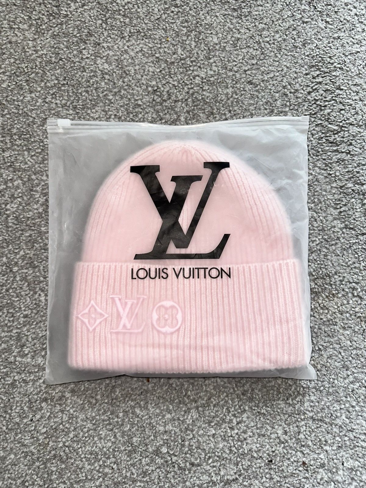 Other Rose Pink Ribbed Knit Monogram Beanie Size ONE SIZE - 6 Thumbnail