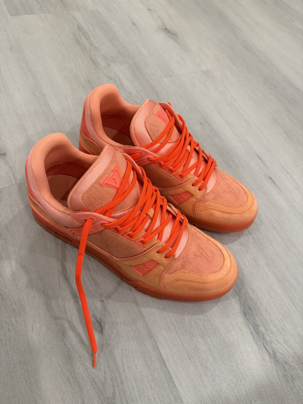 Louis Vuitton Louis Vuitton Trainer Size LV9 Size US 10 / EU 43 - 2 Thumbnail