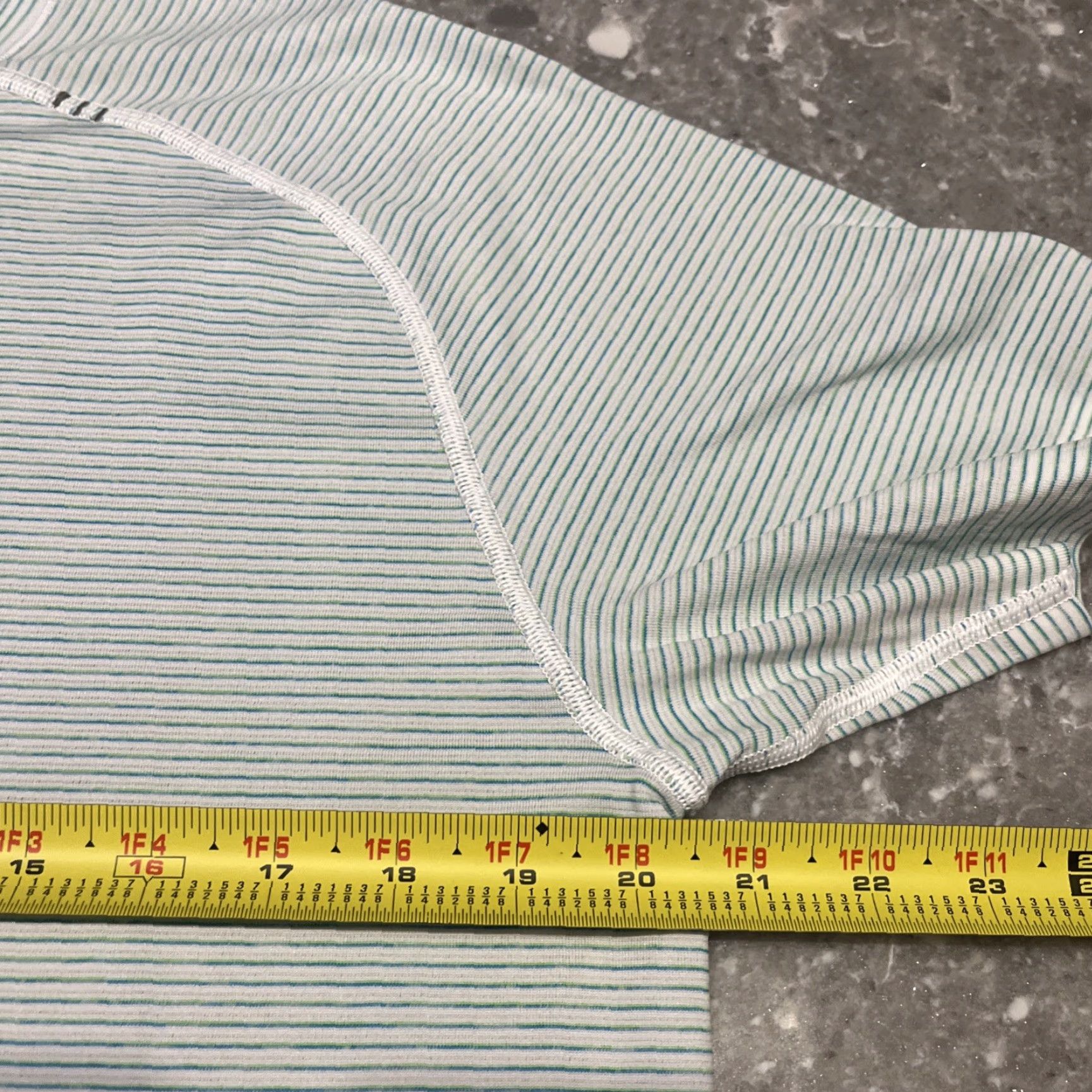 Lululemon Lululemon Peloton Shirt Activewear Cycling Green Short Sleeve Men Large Size US L / EU 52-54 / 3 - 4 Thumbnail