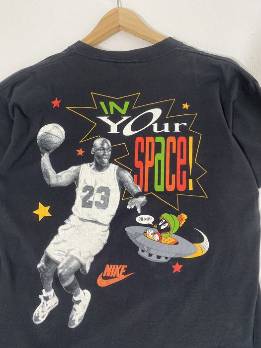 Nike Vintage 1993 NIKE / Looney Tunes Space Jam T-Shirt Sz. L