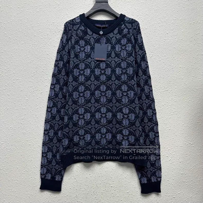 Louis Vuitton Louis Vuitton size 4l Three-flower knit full-print sweater Size US M / EU 48-50 / 2 - 1 Thumbnail
