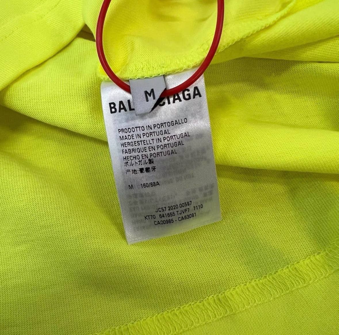 Balenciaga Balenciaga Neon Yellow Logo T-Shirt Size US M / EU 48-50 / 2 - 7 Thumbnail