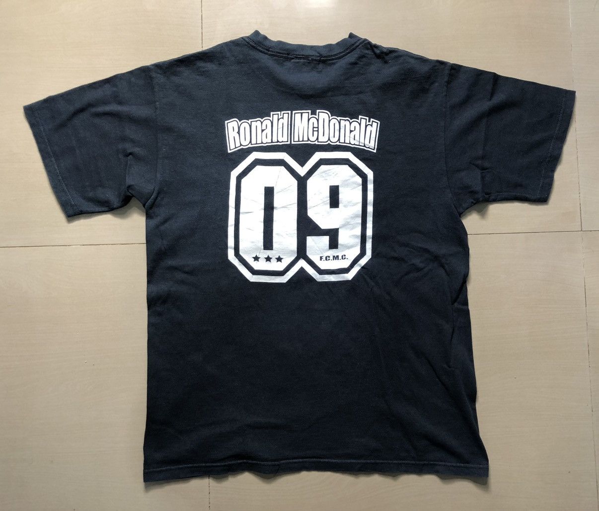 Vintage Vintage 90s Ronald mcdonalds distressed tshirt Size US M / EU 48-50 / 2 - 2 Thumbnail