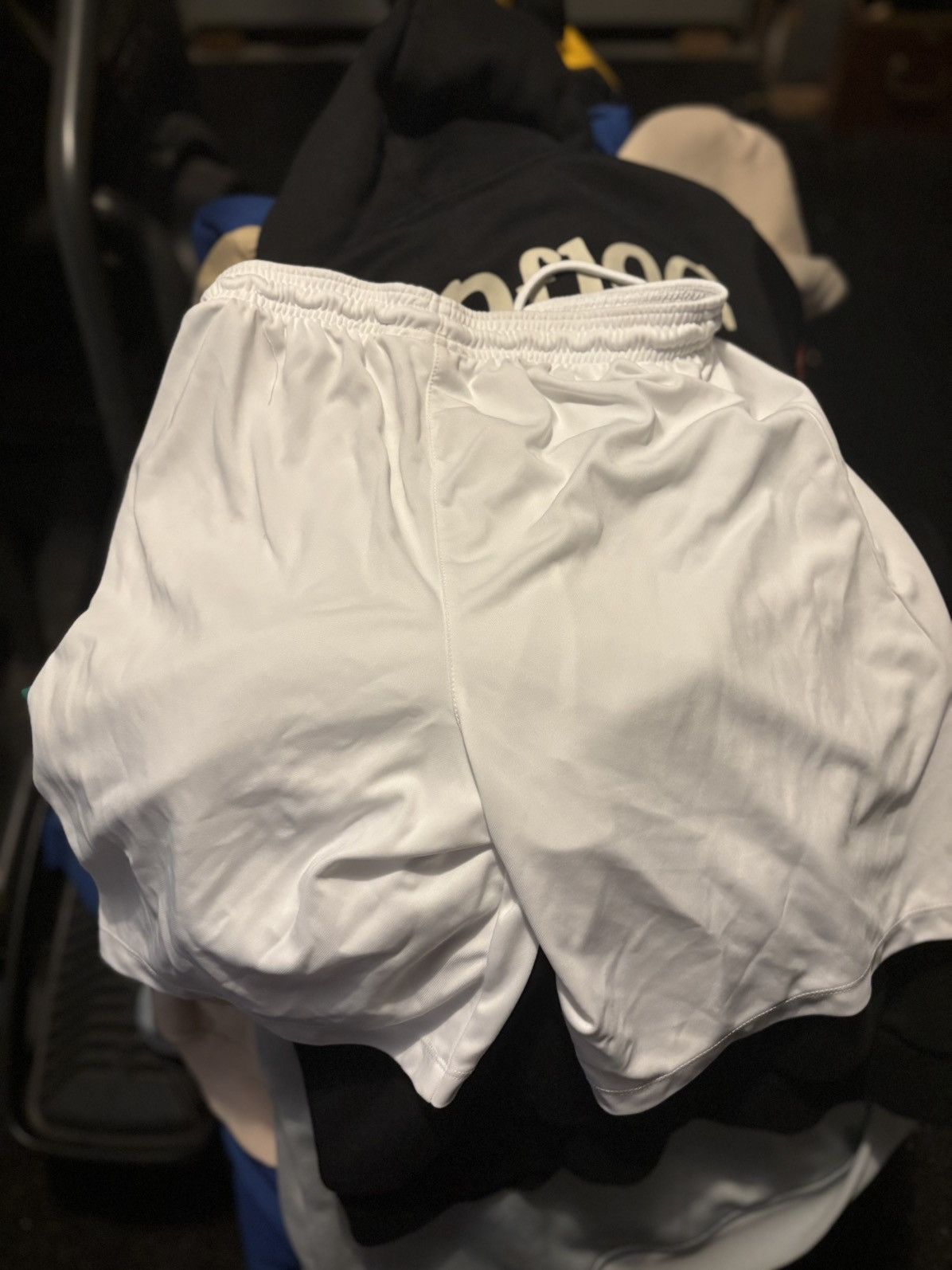 Nike White Nike Shorts Size US 31 - 2 Thumbnail