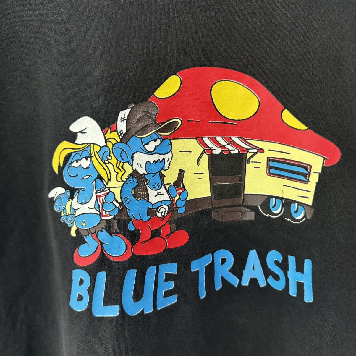 Vintage Blue Trash Smurf Tee Size US L / EU 52-54 / 3 - 3 Thumbnail