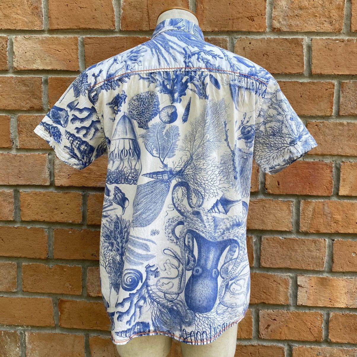 Japanese Brand KENVELO White Short Sleeve Shirt Blue Graphic Size US M / EU 48-50 / 2 - 2 Thumbnail