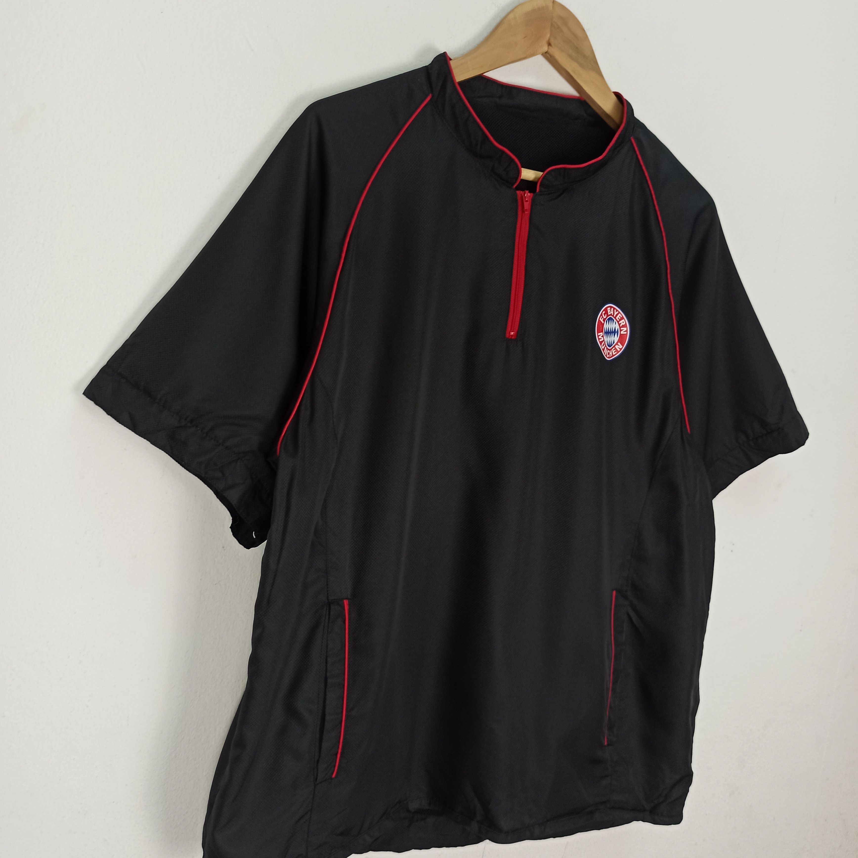 Japanese Brand Fc Bayern MunChen Bundesliga Size US L / EU 52-54 / 3 - 2 Thumbnail