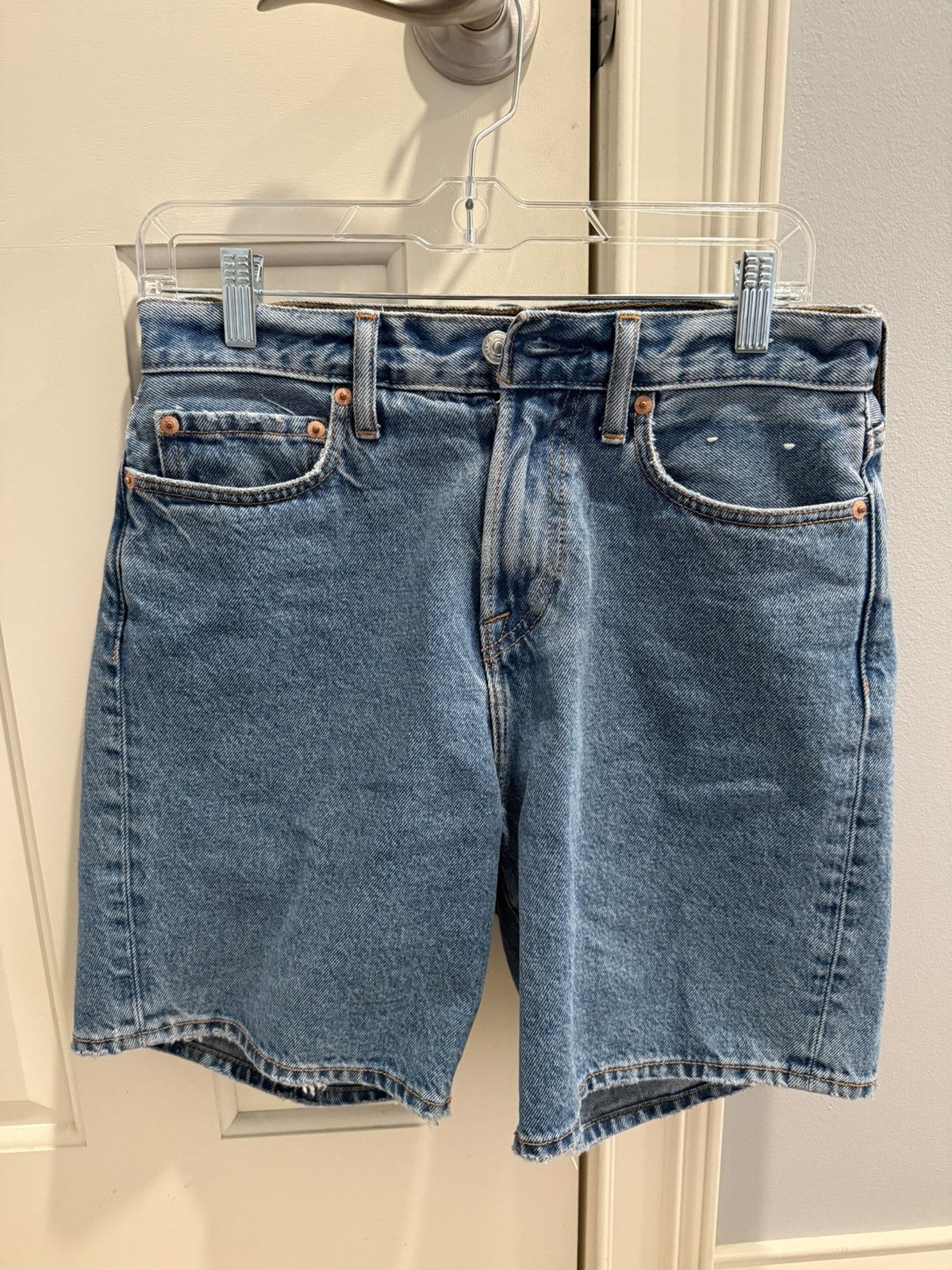 Abercrombie & Fitch Loose Denim Shorts Size US 29 - 1 Thumbnail