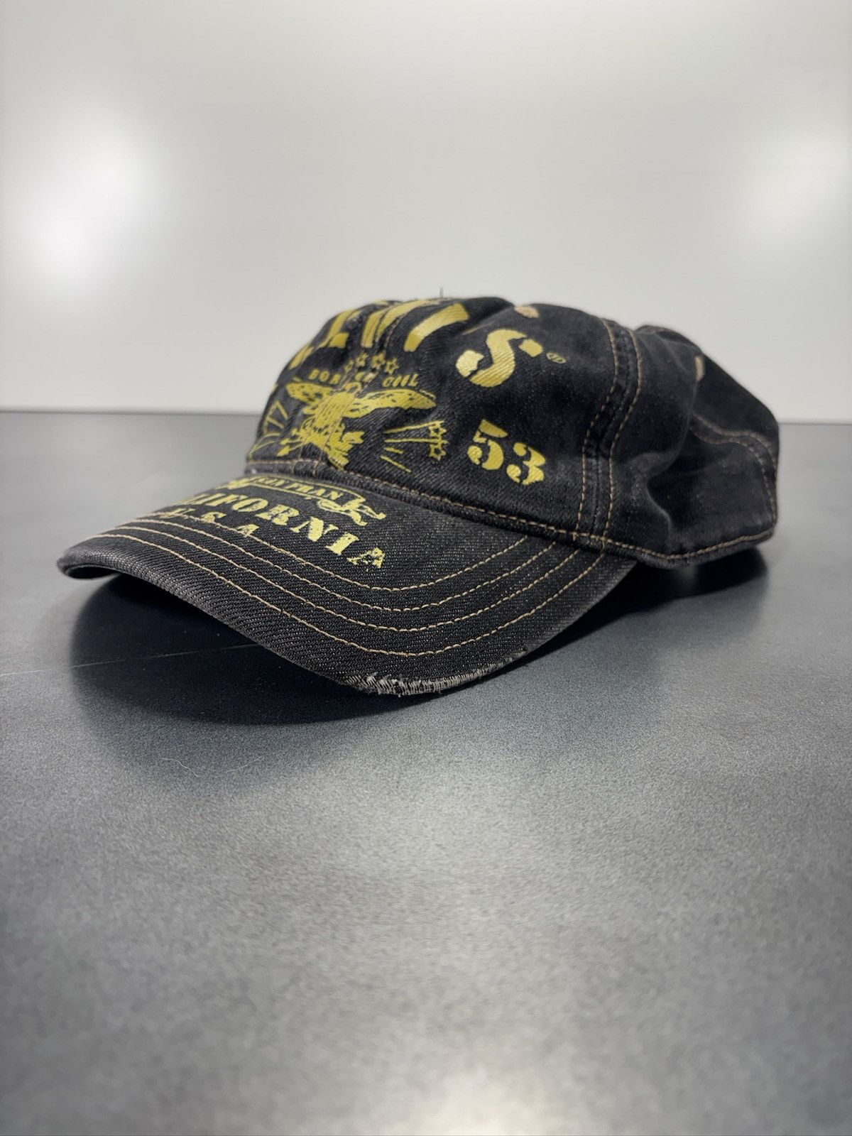 Levi's Y2K Levis Baseball Cap 2000s Vintage Printed Hat Von Dutch Size ONE SIZE - 5 Thumbnail