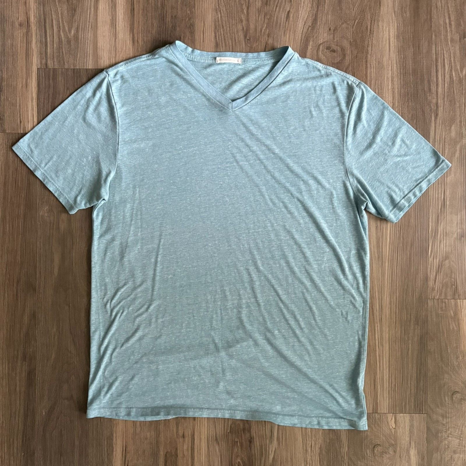 Marine Layer Marine Layer V-Neck T-Shirt Men's Size L Light Blue Rayon Size US L / EU 52-54 / 3 - 1 Thumbnail