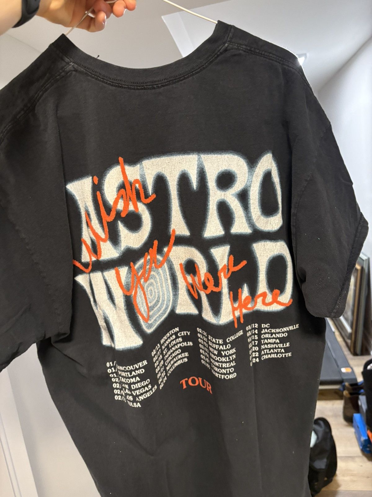 Travis Scott Skipping bear astroworld tee 2019 Size US L / EU 52-54 / 3 - 2 Thumbnail