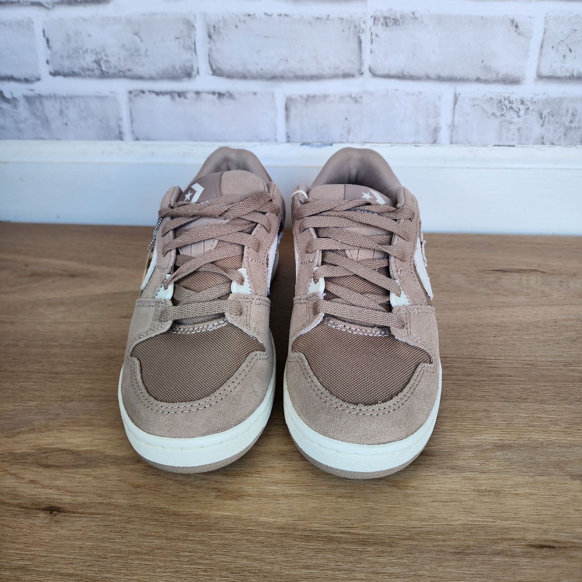 Converse ⭐Converse CL98 Suede Low Top Sz 6.5 Men's shoes Sneakers Bro Size US 6.5 / EU 39-40 - 4 Thumbnail