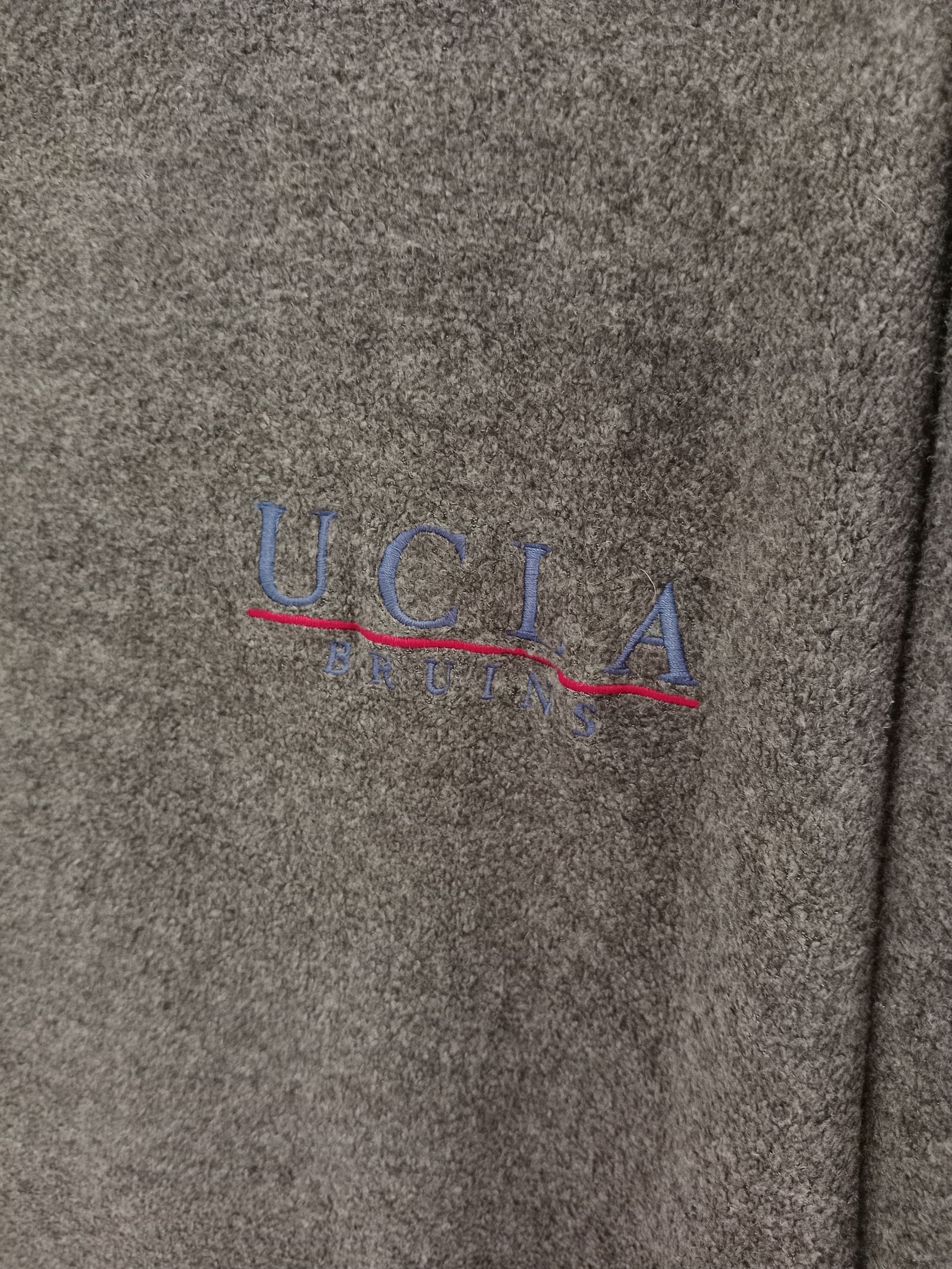 Vintage Vintage UCLA Bruins Sweatshirt Jumper Size US L / EU 52-54 / 3 - 6 Thumbnail