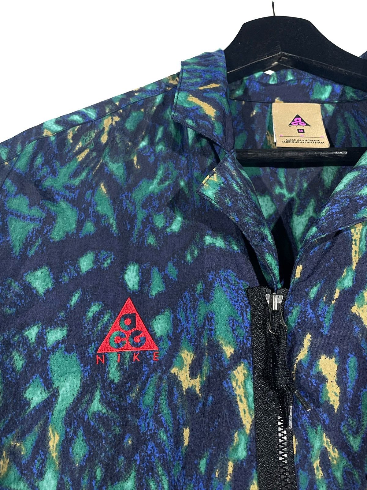 Nike ACG ACG Zip Outdoor Shirt Big Logo Abstract Print Size M-L Size US M / EU 48-50 / 2 - 3 Thumbnail