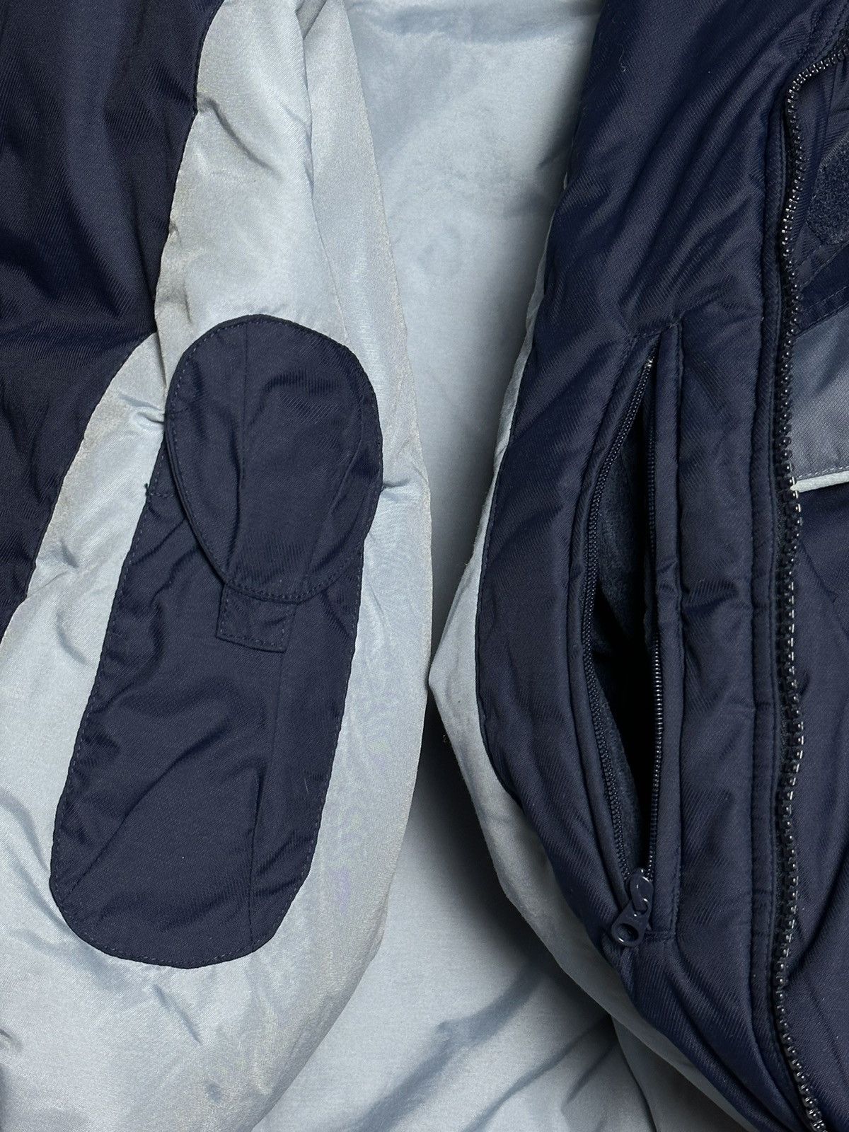 Vintage Vintage Nike Swoosh Winter Puffer Jacket Size US M / EU 48-50 / 2 - 12 Thumbnail