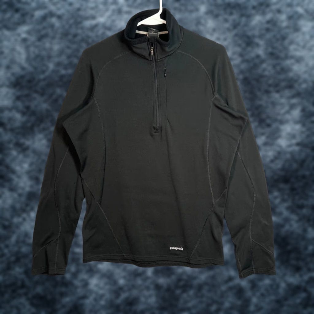 Patagonia Patagonia Mens Small Capilene Performance Black 1/4 Zip Base Layer Shirt Size US S / EU 44-46 / 1 - 1 Thumbnail