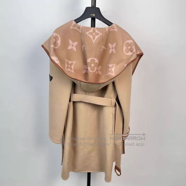 Louis Vuitton Louis Vuitton Cream presbyopic bathrobe coat Size XXS / US 00 / IT 34 - 2 Thumbnail