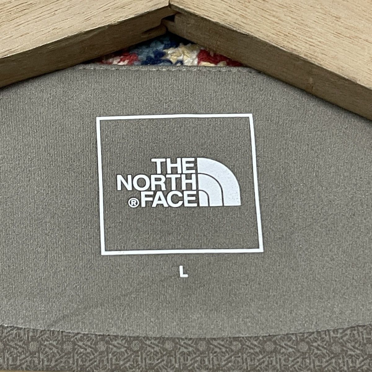 The North Face The North Face Unisex Tech Lounge V-Neck Cardigan Jacket Size US M / EU 48-50 / 2 - 17 Thumbnail