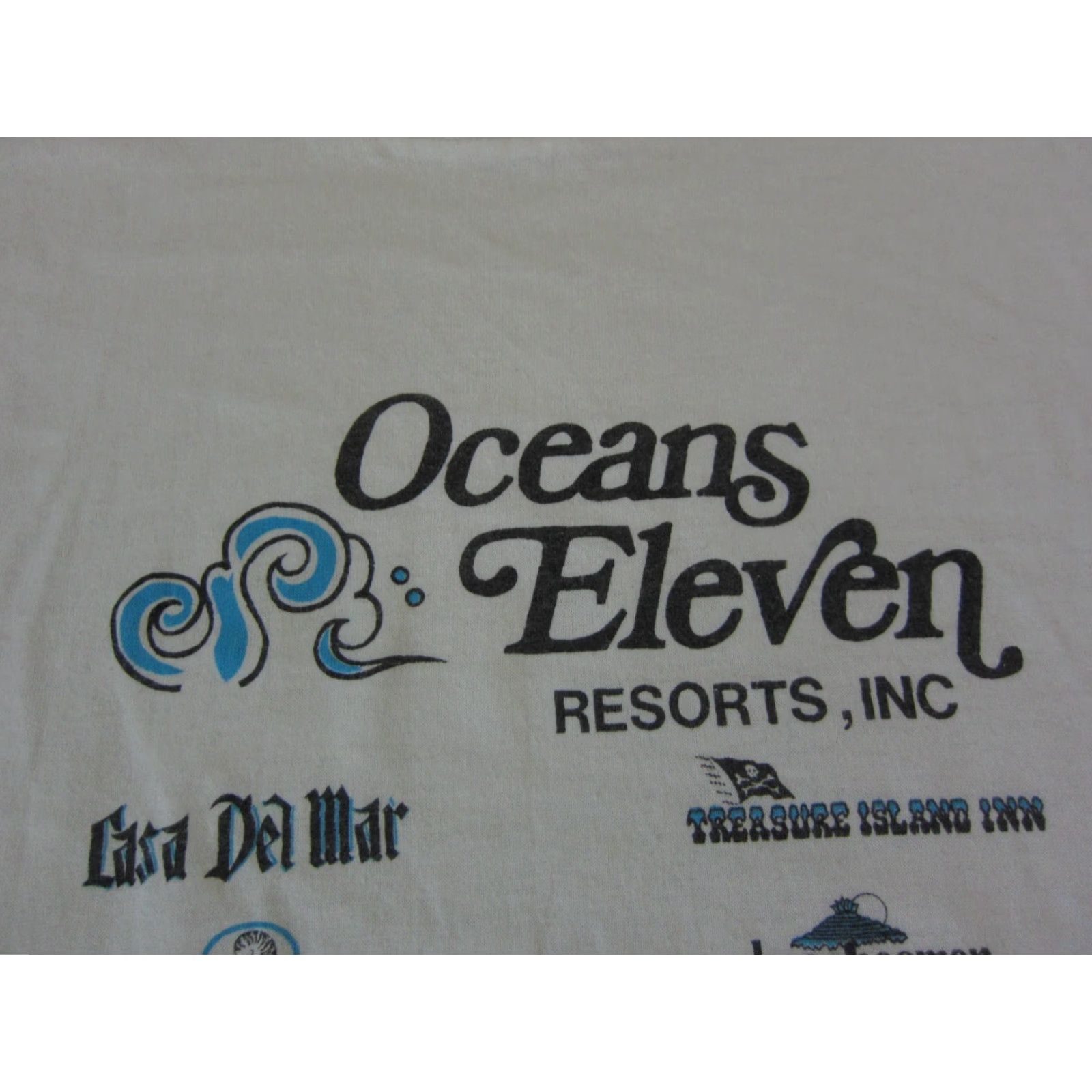 Vintage VINTAGE Oceans Eleven Shirt Adult XL White Mens Size US XL / EU 56 / 4 - 4 Thumbnail