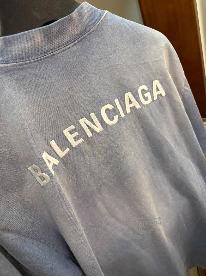 Balenciaga Balenciaga Short-sleeve T-shirt Size US S / EU 44-46 / 1 - 4 Thumbnail