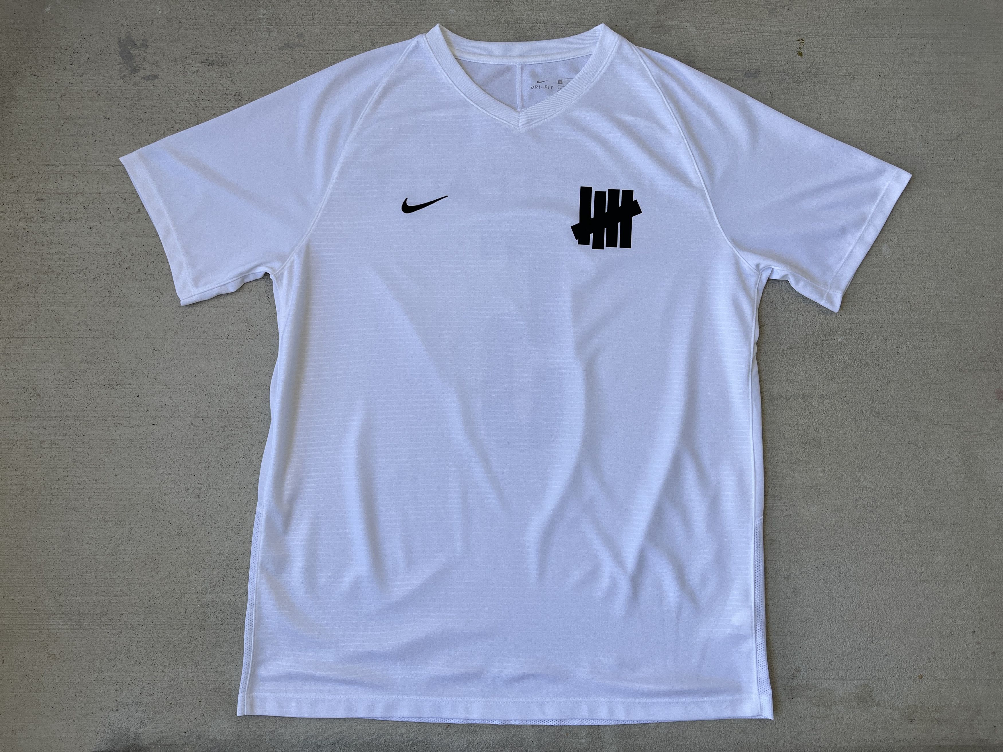 image of Nike x Undefeated 2018 World Cup Promo Jersey White Size Xl, Men's