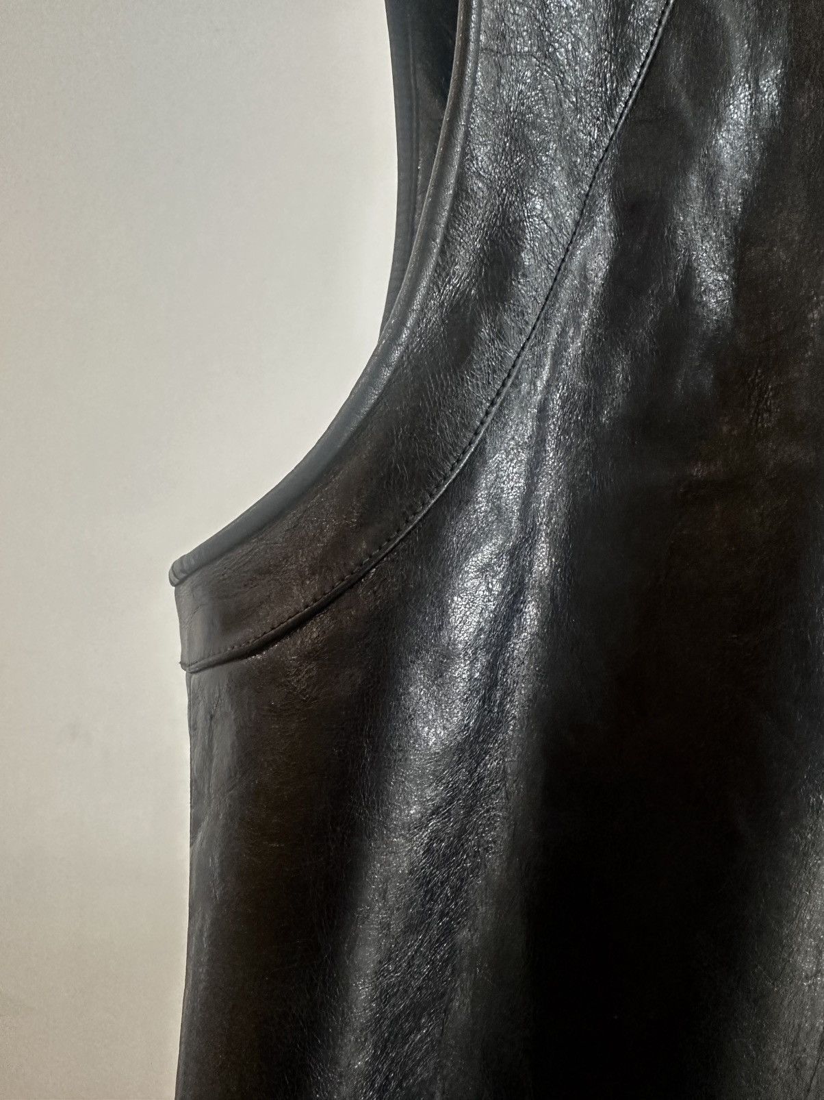 Other Long cowhide vest by Florian Wowretzko Size US L / EU 52-54 / 3 - 4 Thumbnail