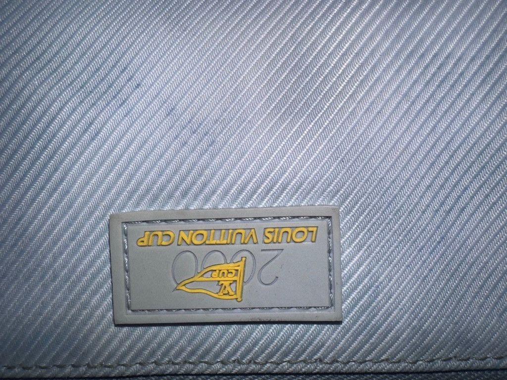 Louis Vuitton Louis Vuitton Cup 2000 Zippy Wallet Limited Edition COA Size ONE SIZE - 6 Thumbnail