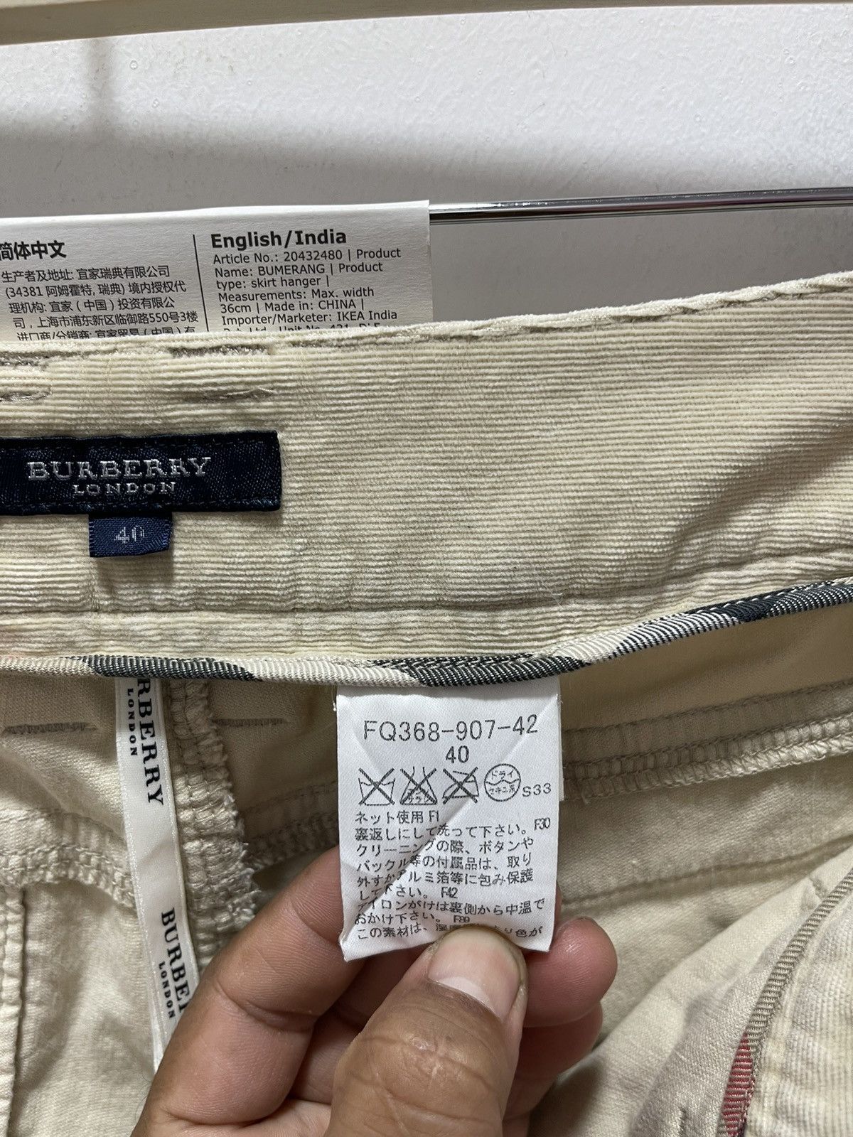Burberry VINTAGE BURBERRY LONDON VELVET PANTS Size 30" / US 8 / IT 44 - 14 Thumbnail
