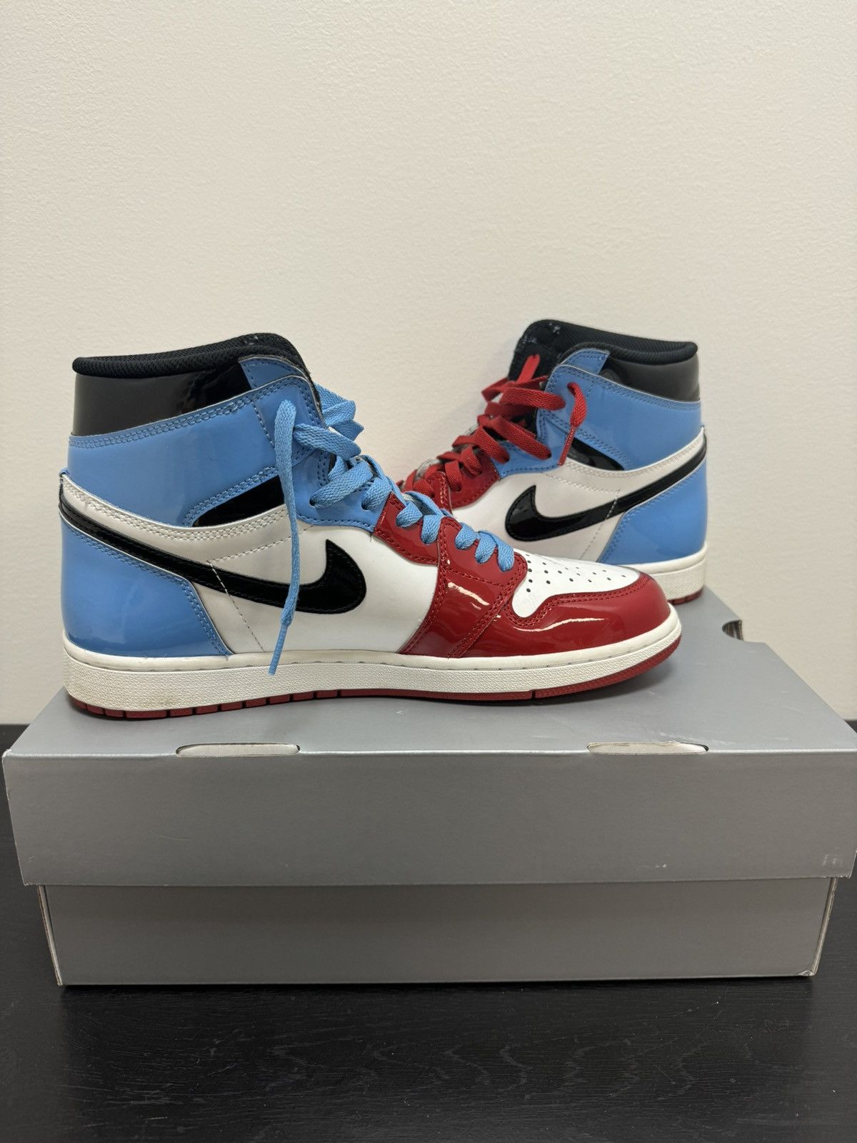 Jordan Brand Jordan 1 Fearless UNC Chigago Size US 10.5 / EU 43-44 - 2 Thumbnail
