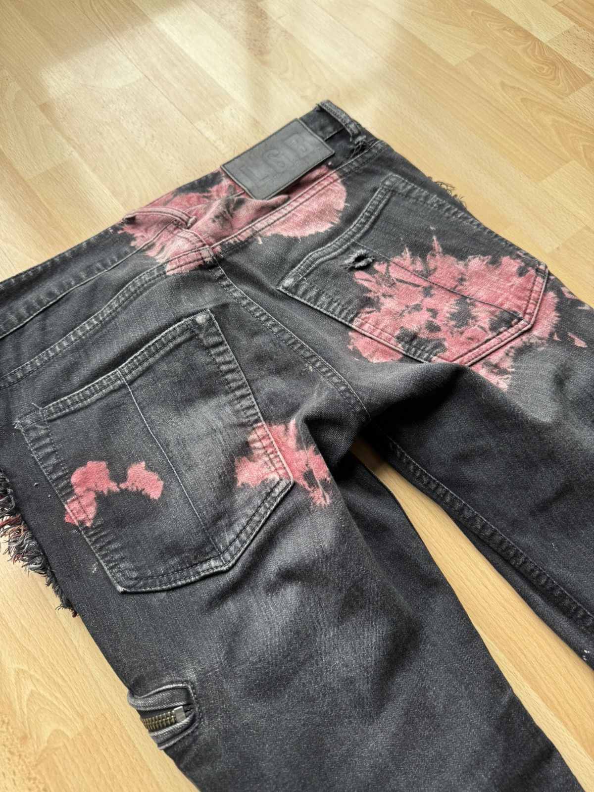 If Six Was Nine L.G.B. Blood Splash Denim Size US 26 / EU 42 - 5 Thumbnail