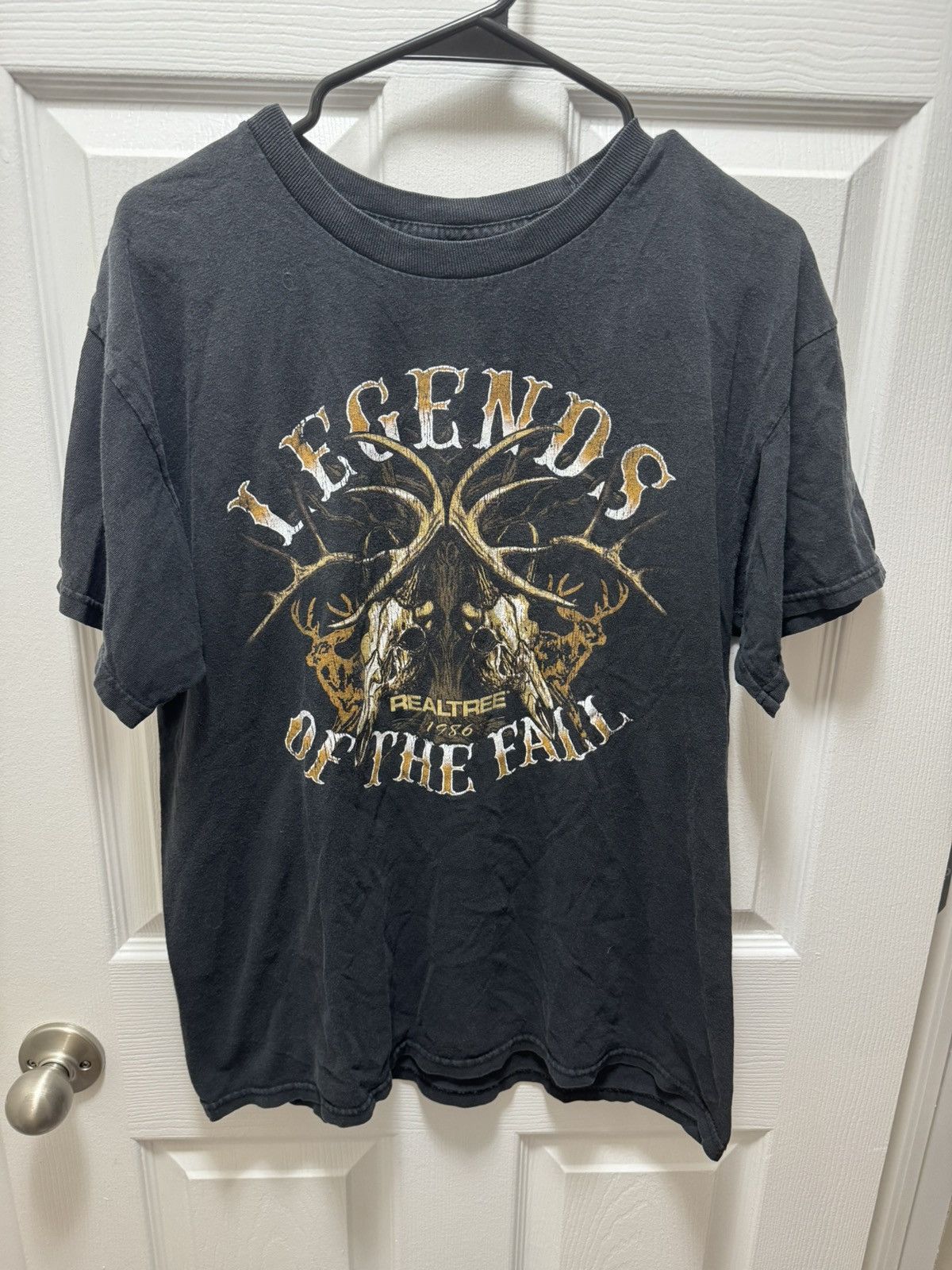 Realtree RealTree Legends of the Fall Skull Hunting Camo Deer Shirt Size US L / EU 52-54 / 3 - 1 Thumbnail