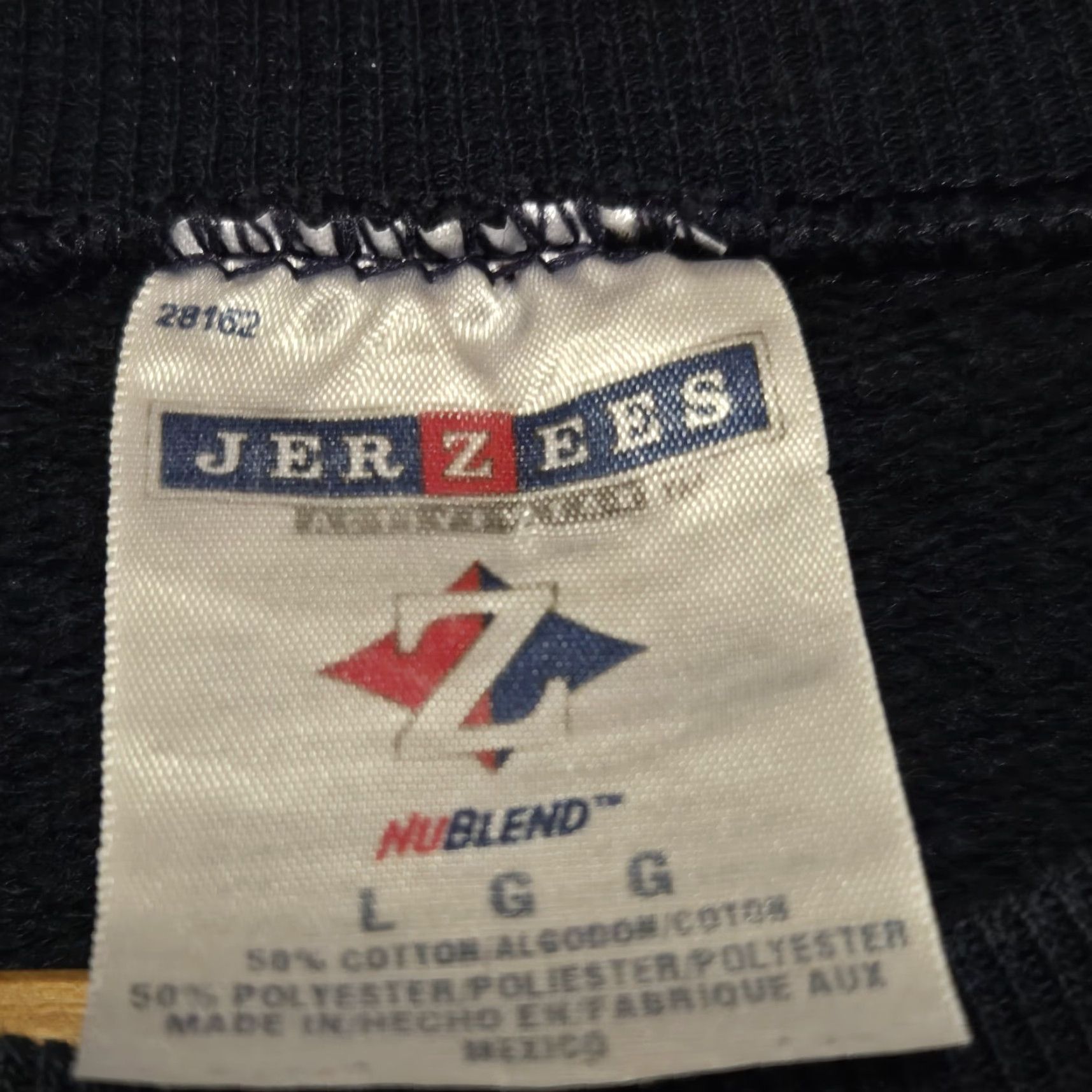 Jerzees VINTAGE Arizona Sweatshirt Navy Blue Embroidered Y2K Spell Out Large Mens SweatshirtPullover Blue Embroidered Arizona Y2K Spell Out Size US L / EU 52-54 / 3 - 6 Thumbnail