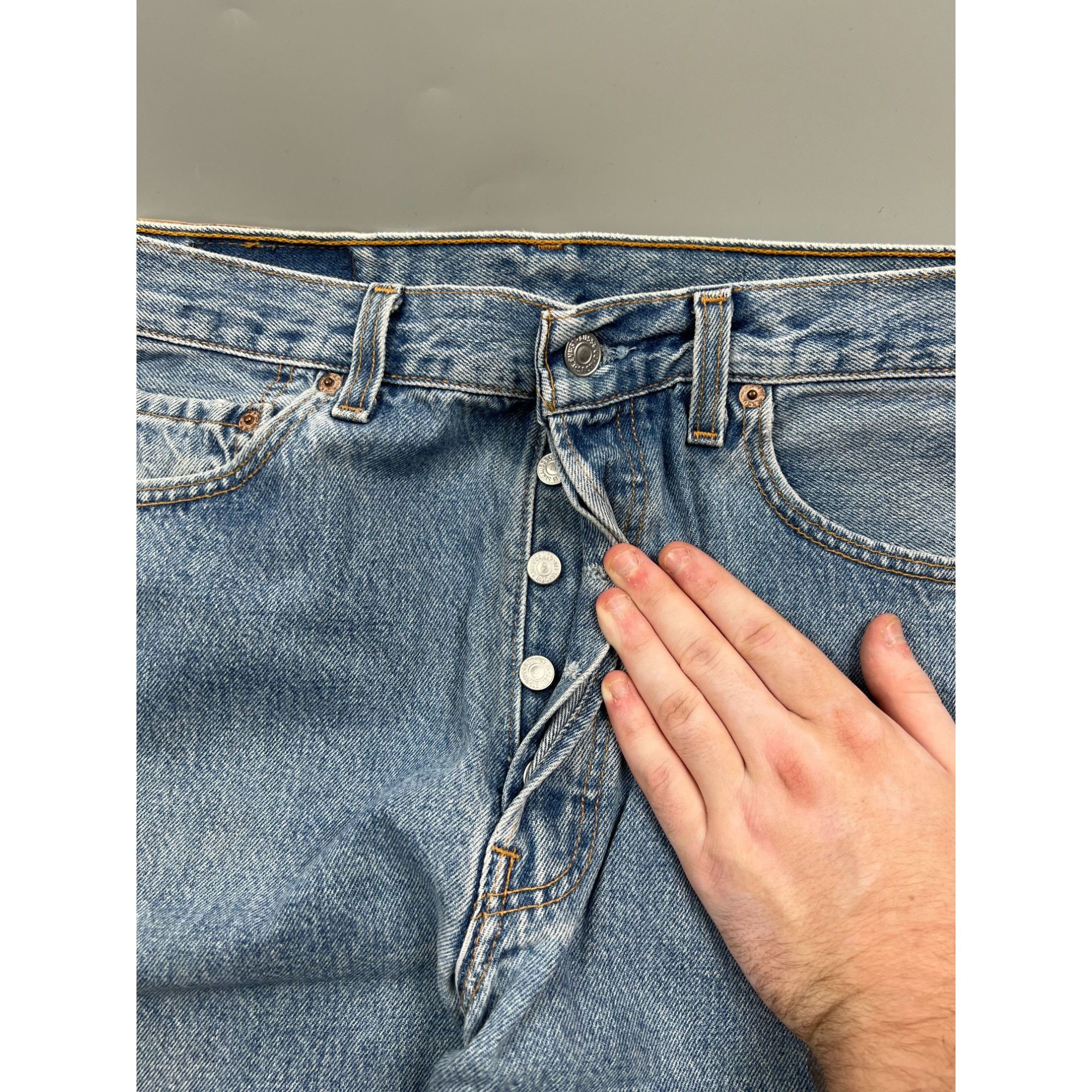 Levi's Levi’s 501 Light Wash Denim Jeans Pants (Y0889) Size US 34 / EU 50 - 5 Thumbnail