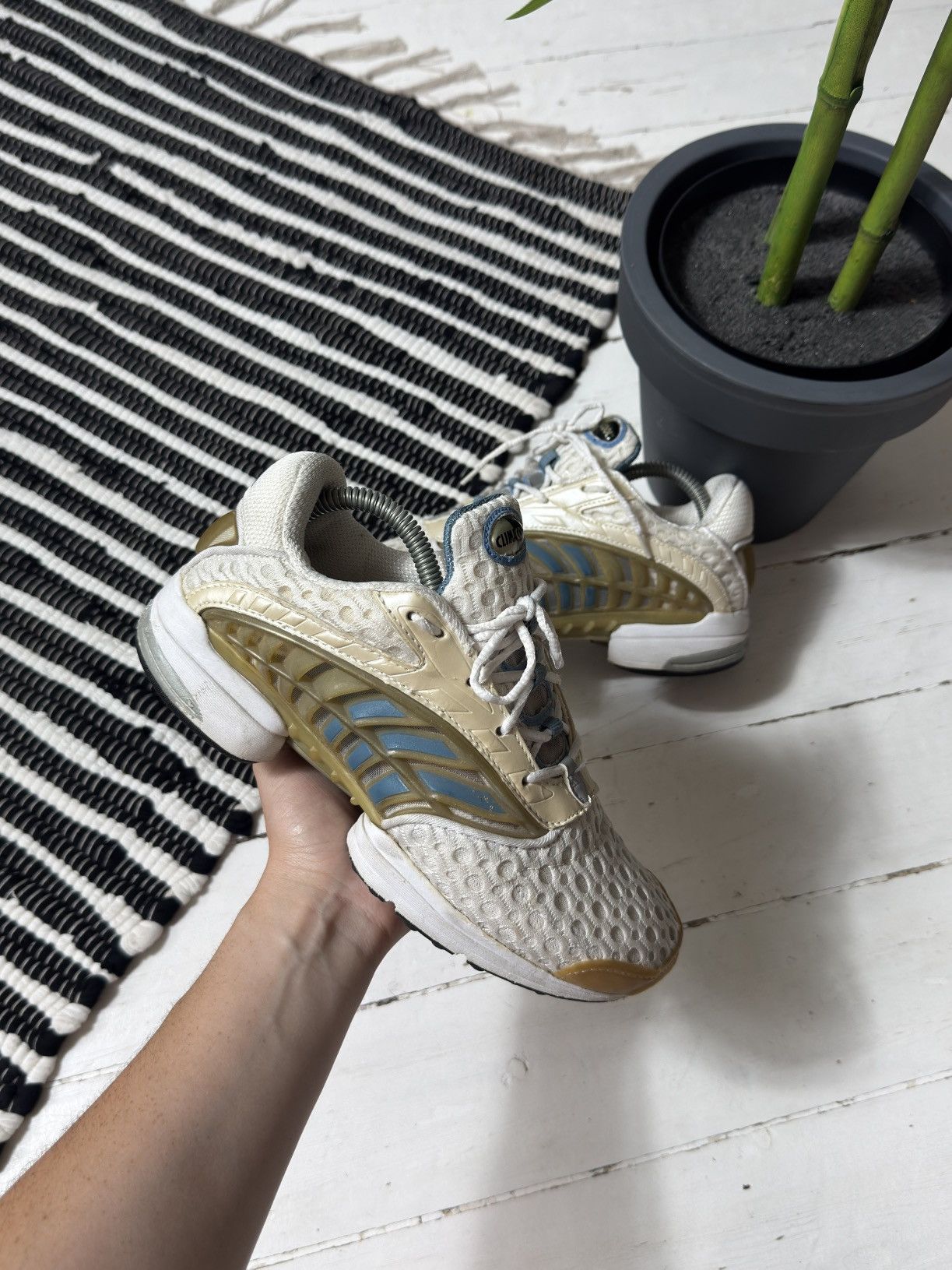 Adidas VINTAGE ADIDAS CLIMACOOL 2003 SNEAKERS Size US 5 / IT 35 - 1 Thumbnail