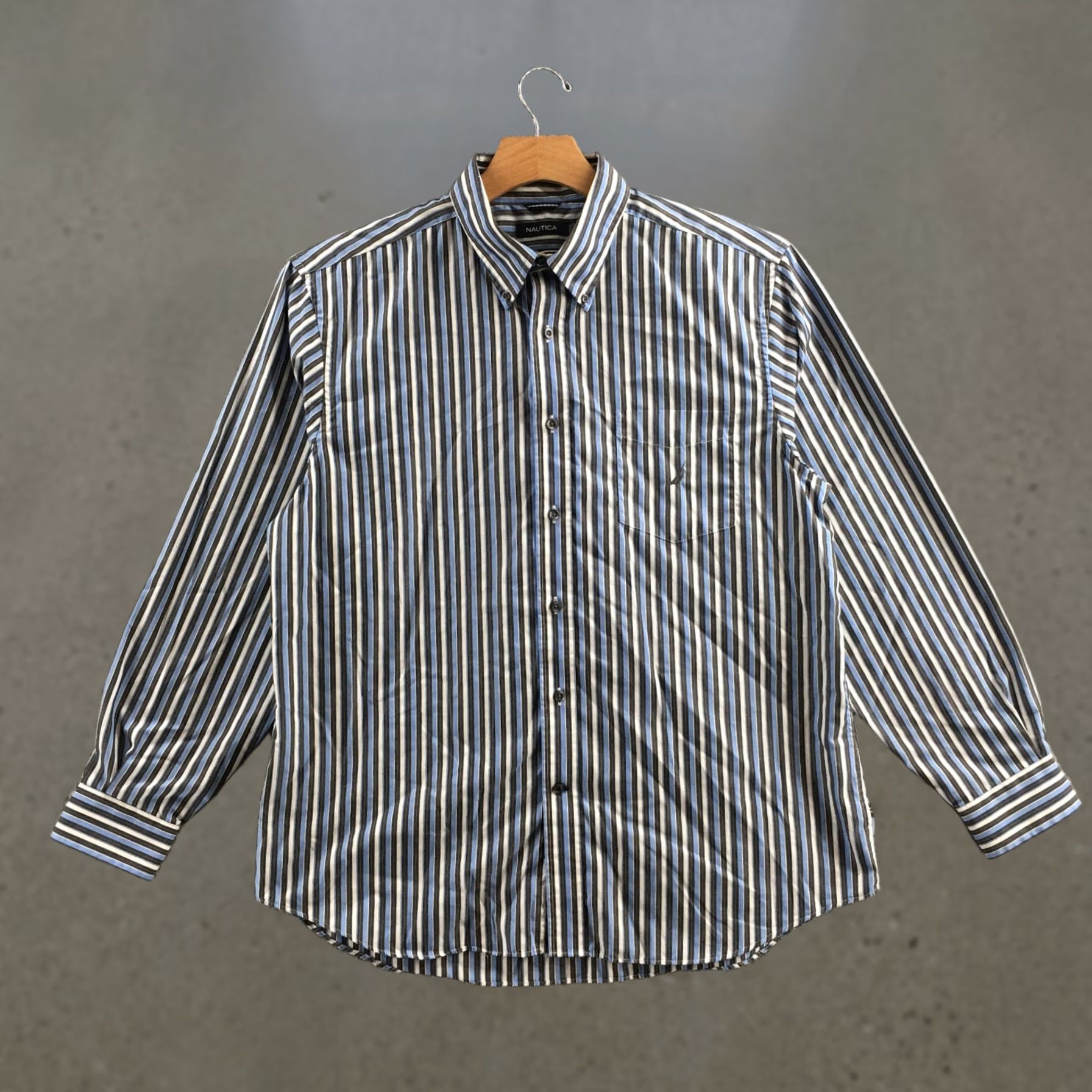 Nautica Nautica Button-Up Casual Shirt Mens XL Blue Striped Cotton Wrinkle Resistant Size US XL / EU 56 / 4 - 1 Thumbnail