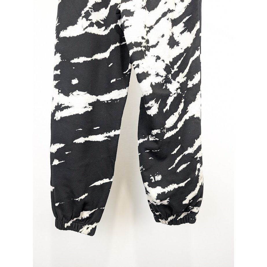 Celine o1rshd1 Jogging Tie Dye in Black / White Size US 36 / EU 52 - 11 Thumbnail